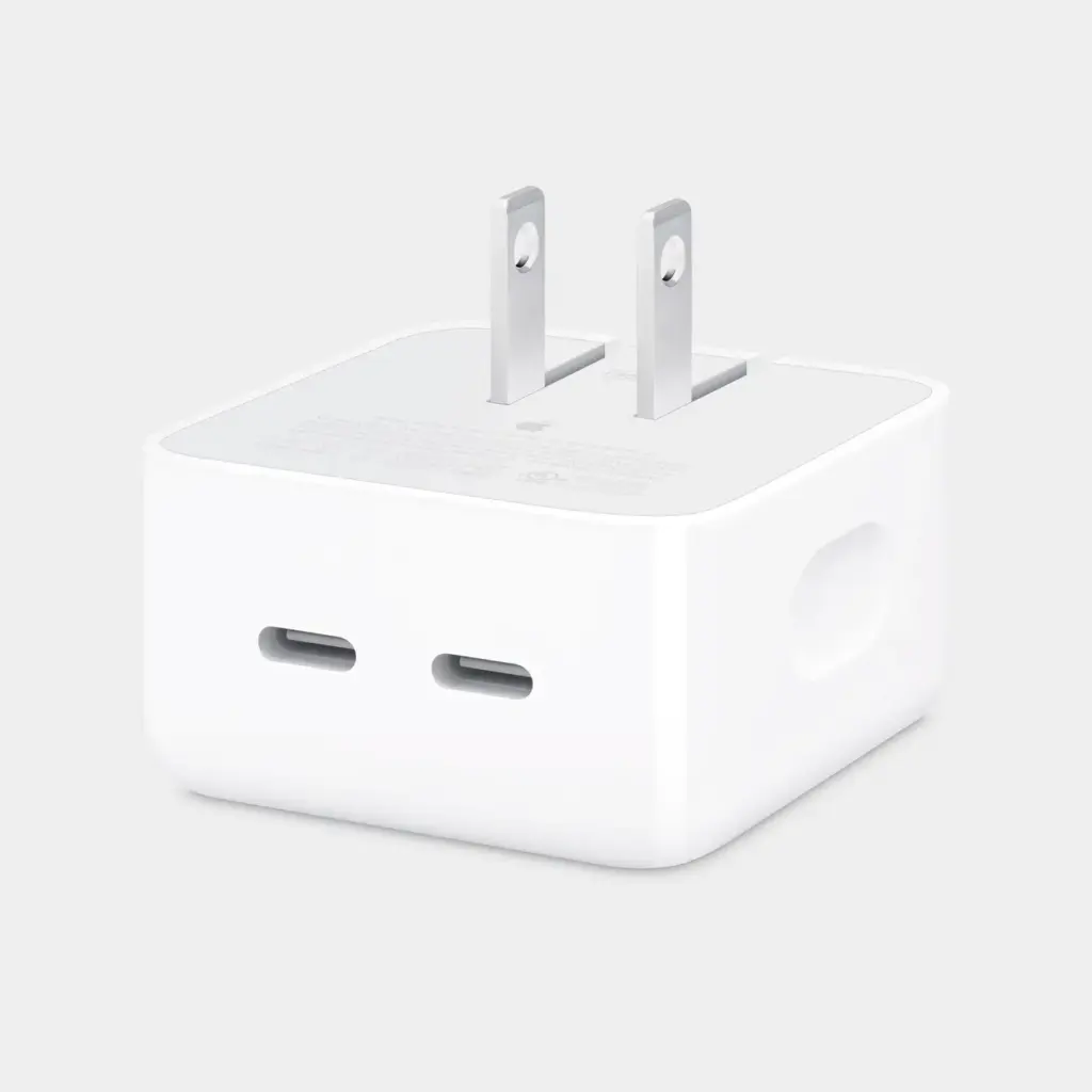 Apple WWDC22 35W dual USB C Power Adapter 220606 Apple WWDC22 35W dual USB C Power Adapter 220606