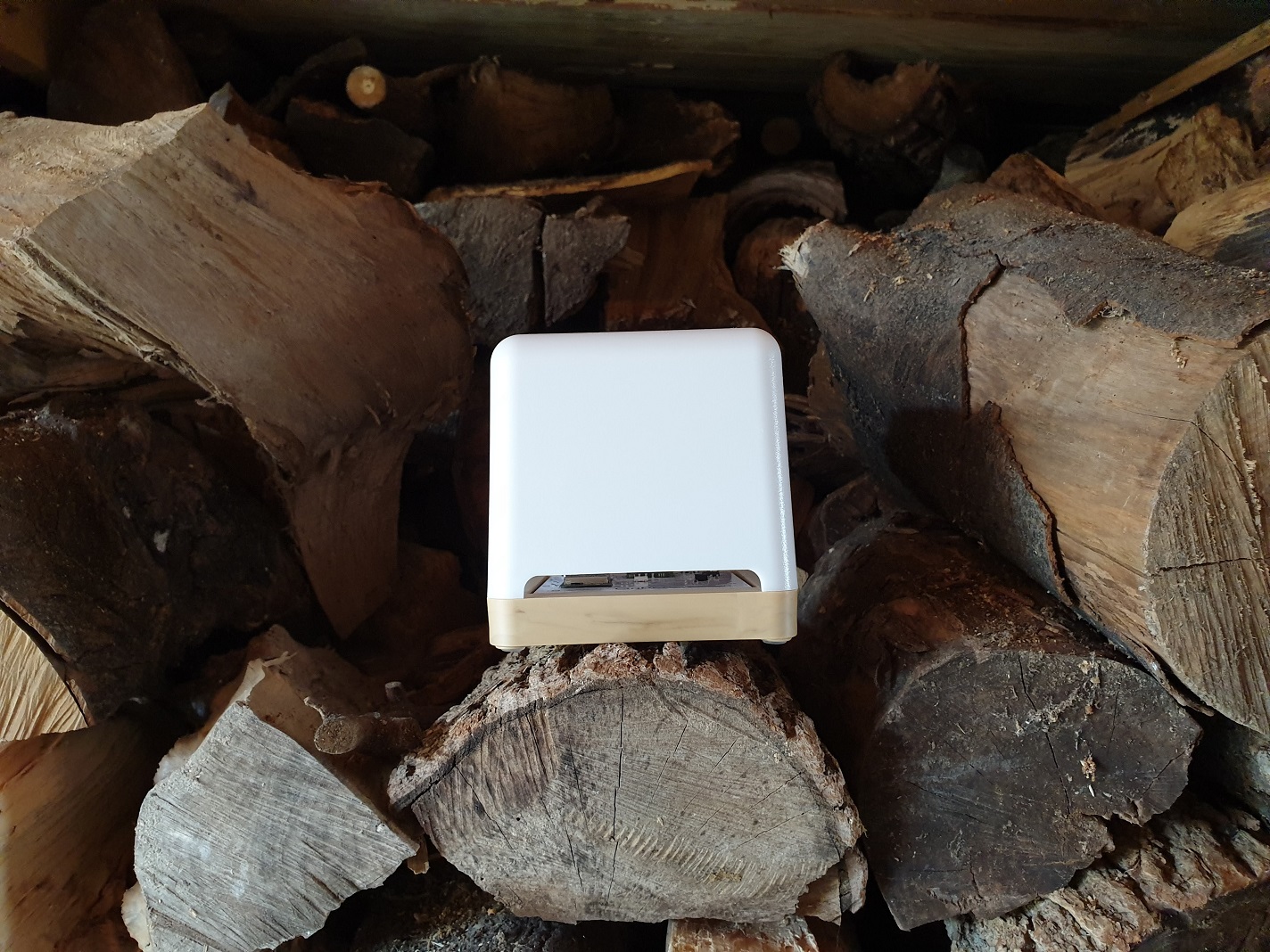 Qubee: la lampada che monitora la qualità dell’aria