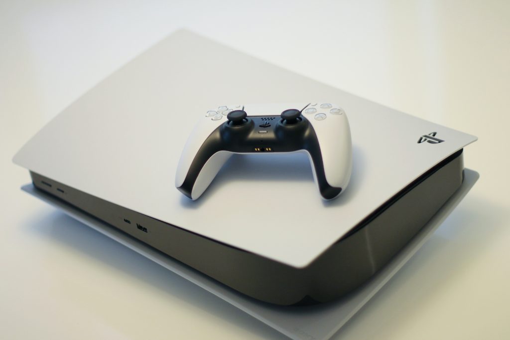 nvd 32bbzfe una foto di PlayStation 5 2020